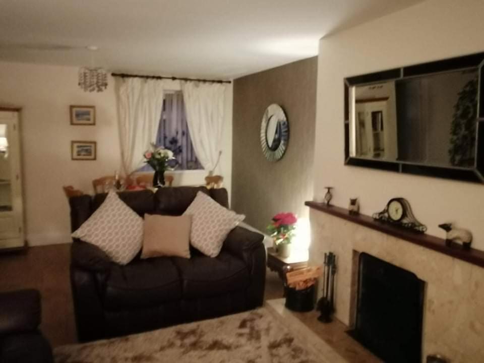 Comfy Quiet Town House Villa Strabane Rum bild